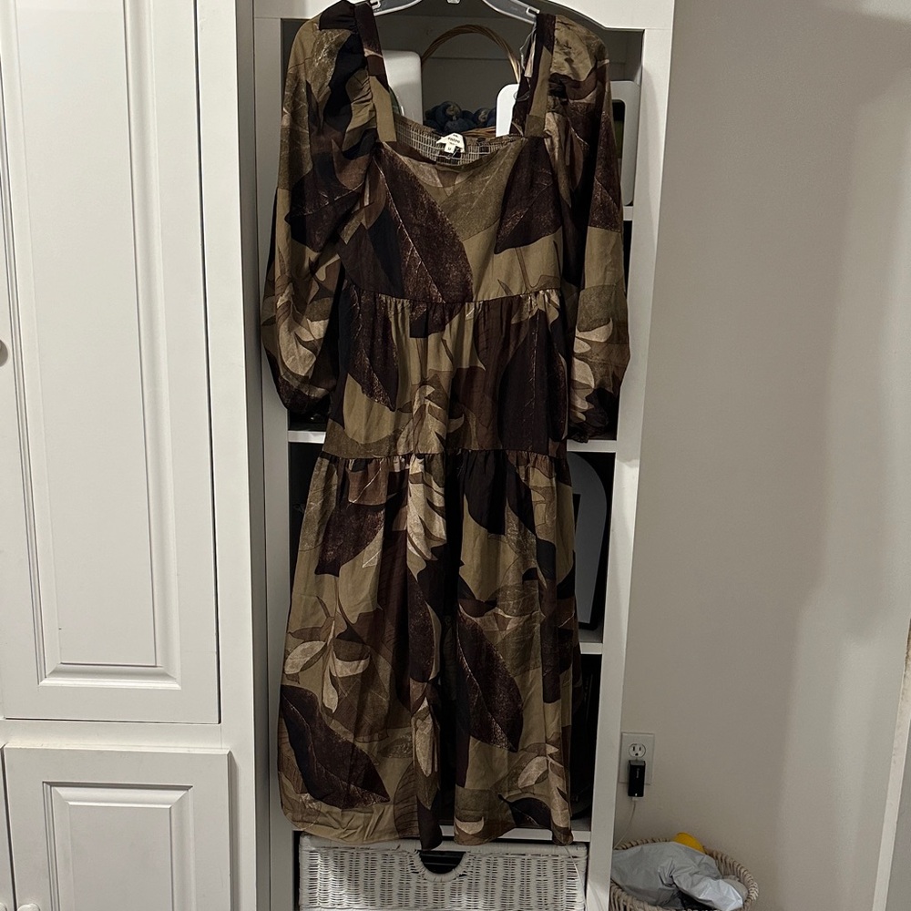 Brown and Tan Leaf Print Dress